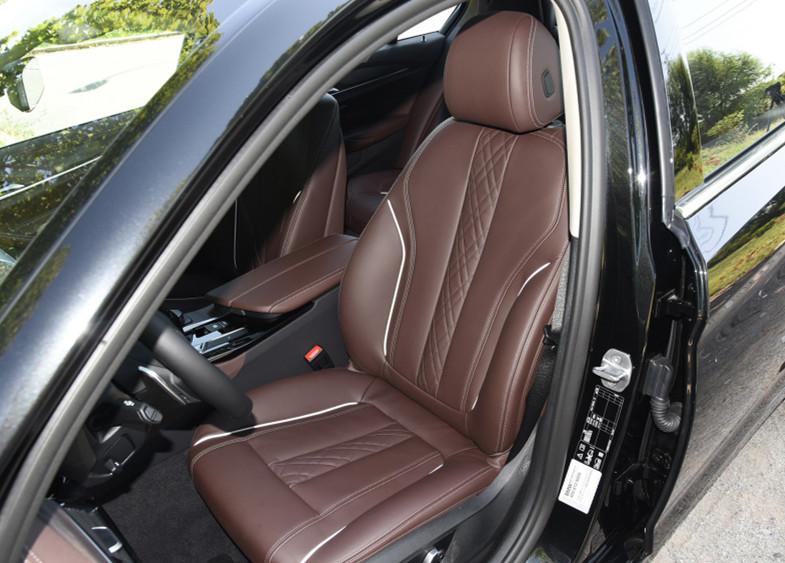 800x0_1_q95_autohomecar__ChcCQF2J_UaAJd6hAAkHRaIFoJo900.jpg